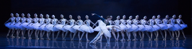 Le Lac des Cygnes présenté par Les Grands Ballets