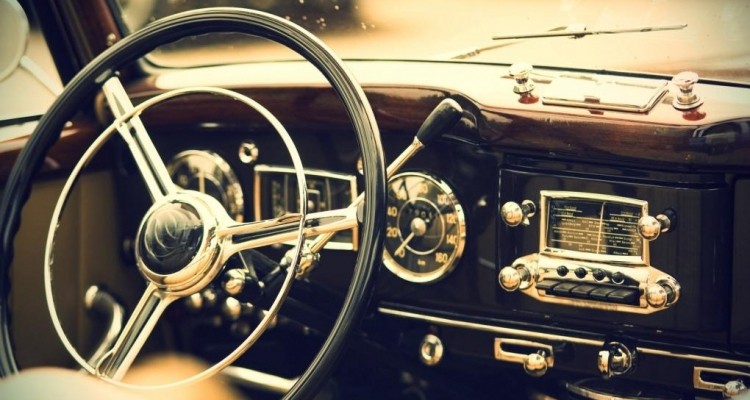 L’obsession du rock’n’roll pour l’automobile : 3 classiques en son hommage !