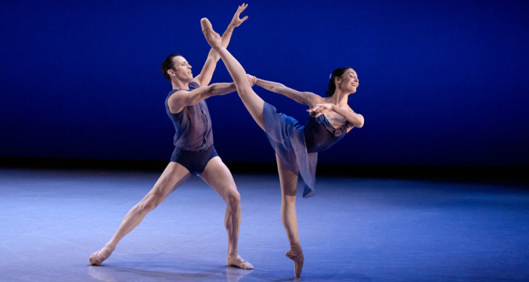 ÉCHOS: Un retour éclectique pour les Grands Ballets Canadiens de Montréal… en salle!