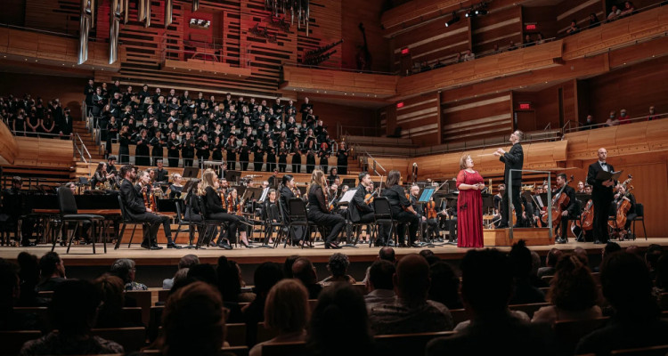 Un Requiem de Verdi percutant et triomphant | Orchestre Philharmonique et Chœur des Mélomanes